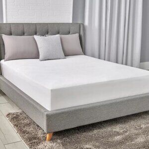 Aller-Ease Twin Size Cool Touch Waterproof White Fitted 18" Mattress Protector